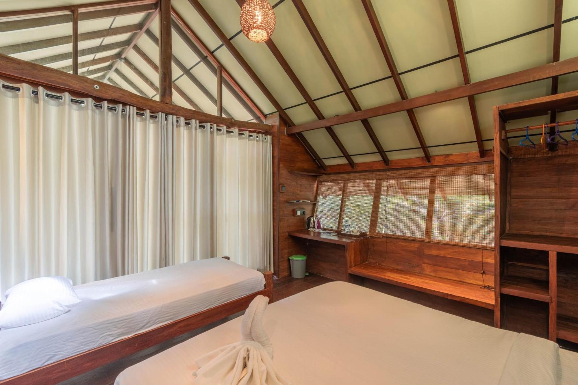אנוראדפורה Kaala Kalaththewa Luxury Eco Resort מראה חיצוני תמונה